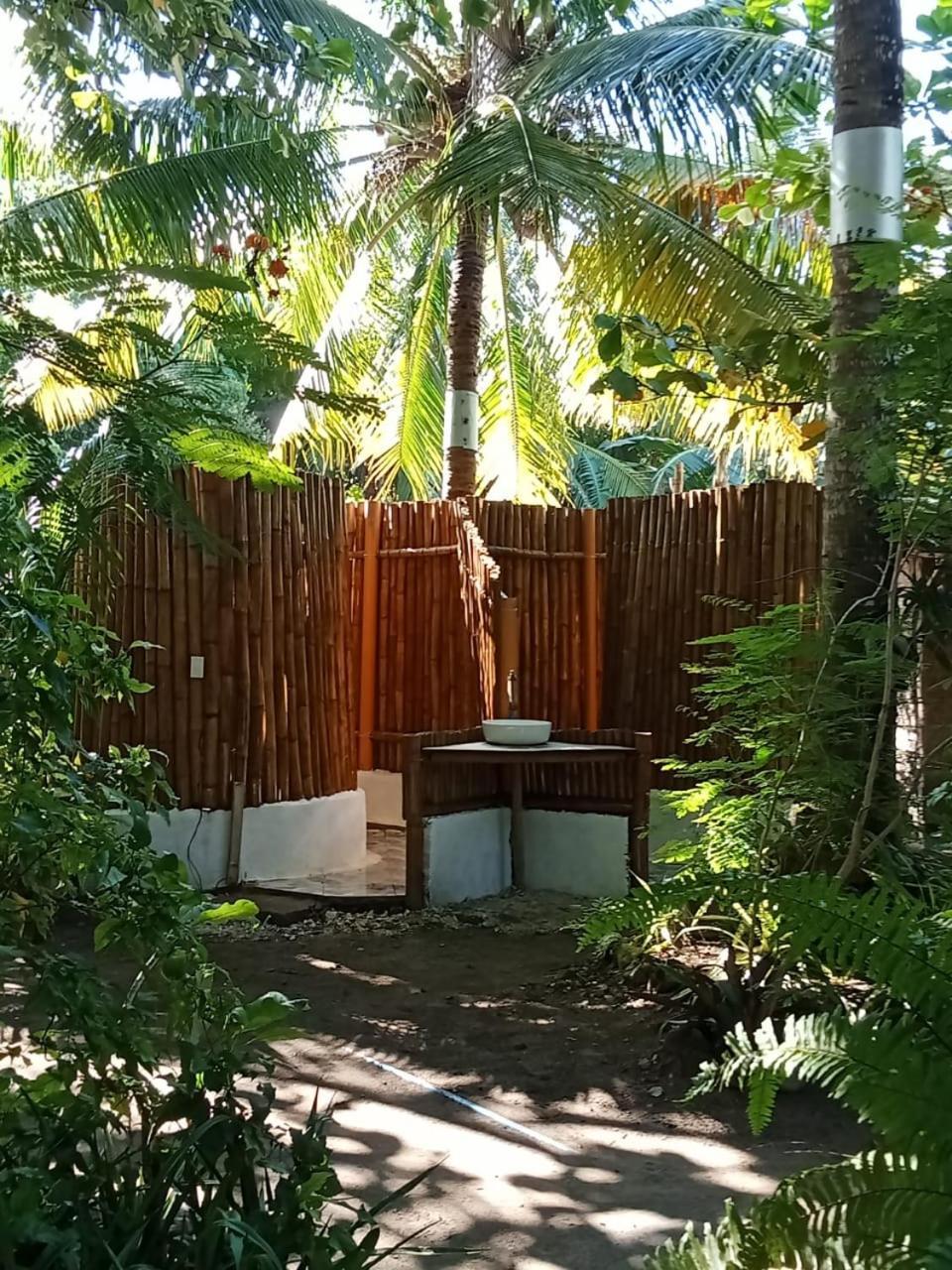 Georgia'S Neverland Hostel Malapascua-sziget Kültér fotó