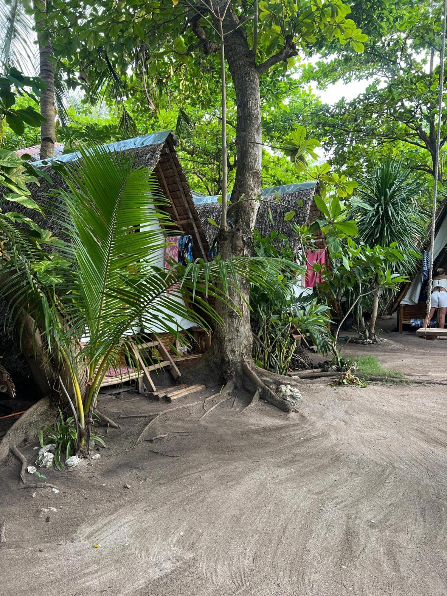 Georgia'S Neverland Hostel Malapascua-sziget Kültér fotó